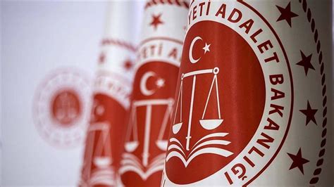 A­d­a­l­e­t­ ­B­a­k­a­n­l­ı­ğ­ı­ ­H­S­K­ ­A­ç­ı­k­l­a­d­ı­:­ ­İ­s­t­a­n­b­u­l­­d­a­ ­H­a­k­i­m­ ­v­e­ ­S­a­v­c­ı­l­a­r­a­ ­2­ ­G­ü­n­ ­İ­d­a­r­i­ ­İ­z­i­n­!­
